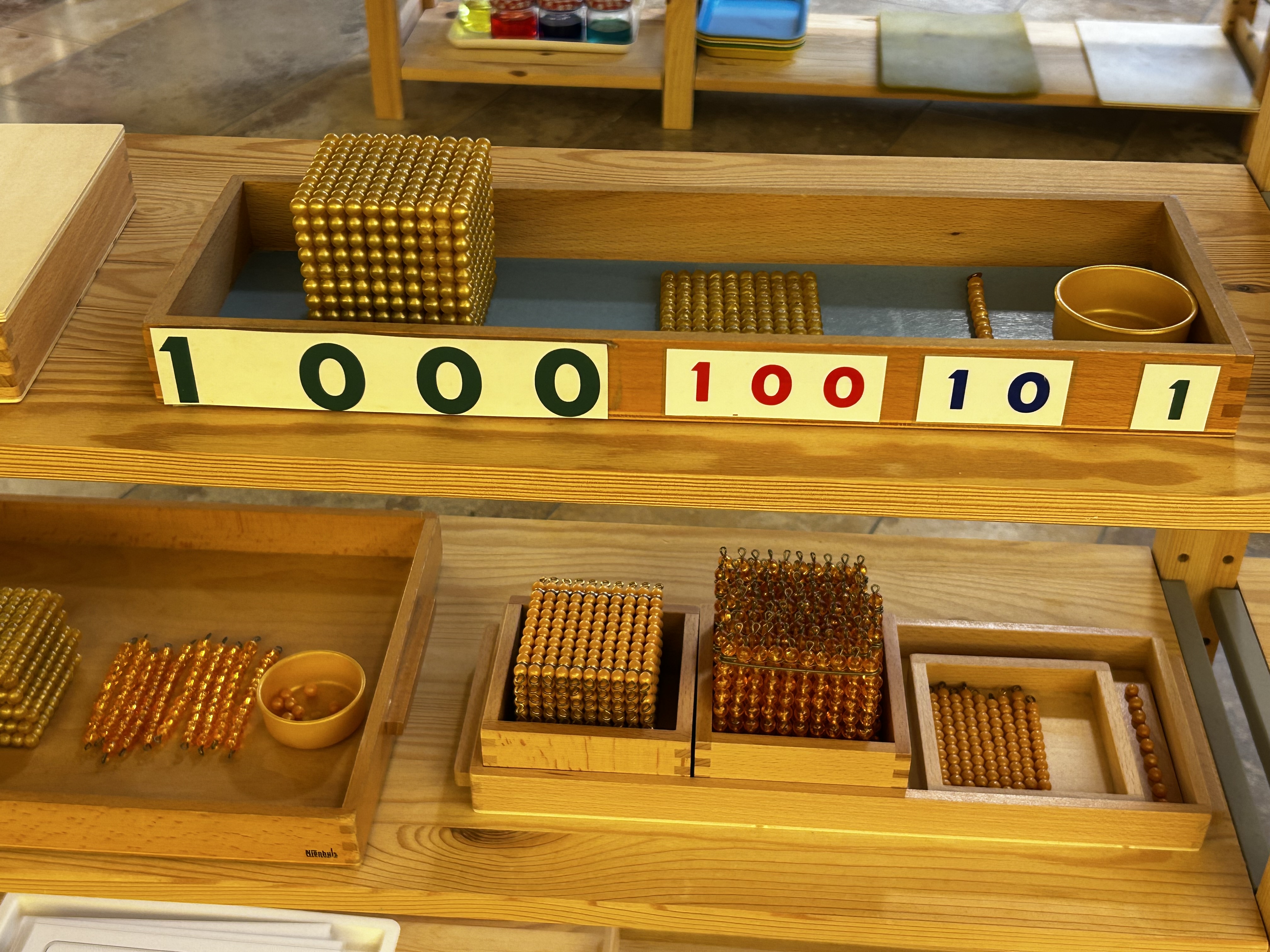 Montessori-Material im Kinderhaus Bülach
